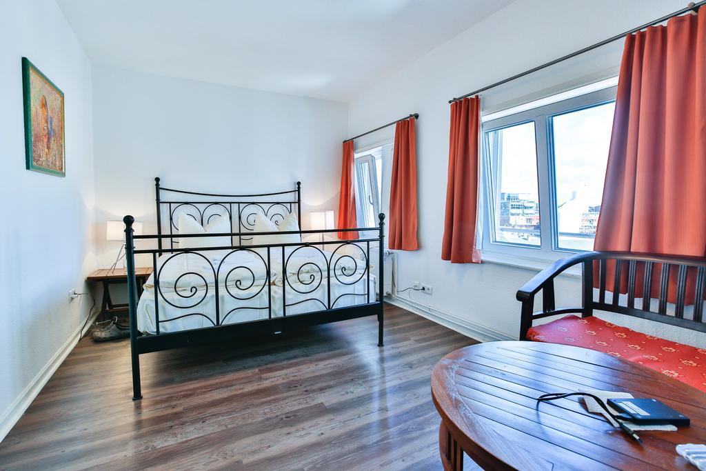 Riverside Apartments Λίμπεκ Εξωτερικό φωτογραφία