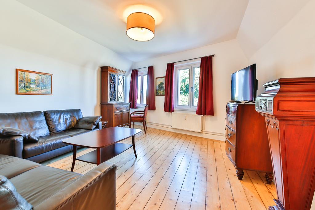 Riverside Apartments Λίμπεκ Εξωτερικό φωτογραφία